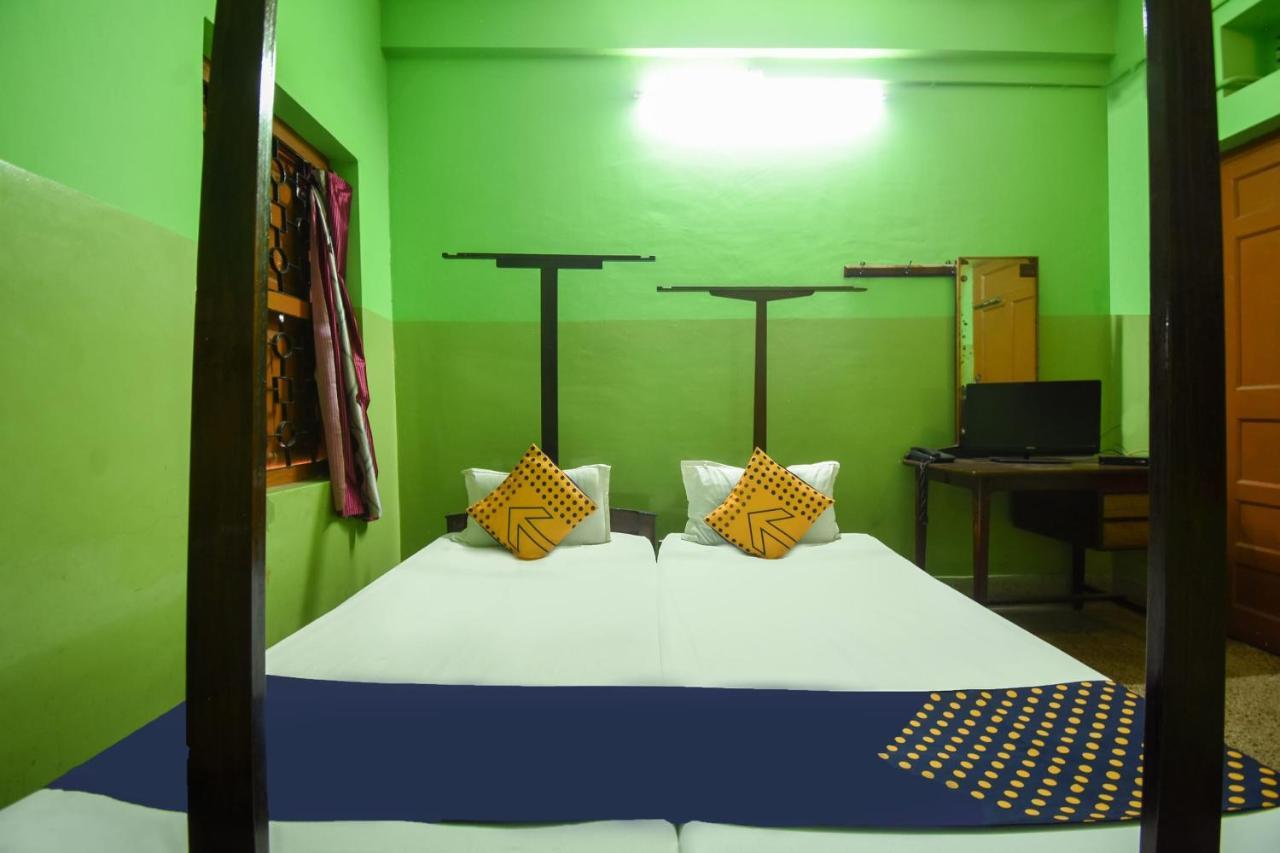 Spot On Hotel Vijaya Каттак Екстер'єр фото